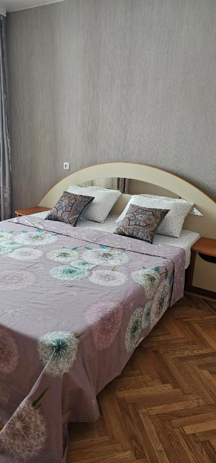 Apartmentrent Chisinau Exterior foto
